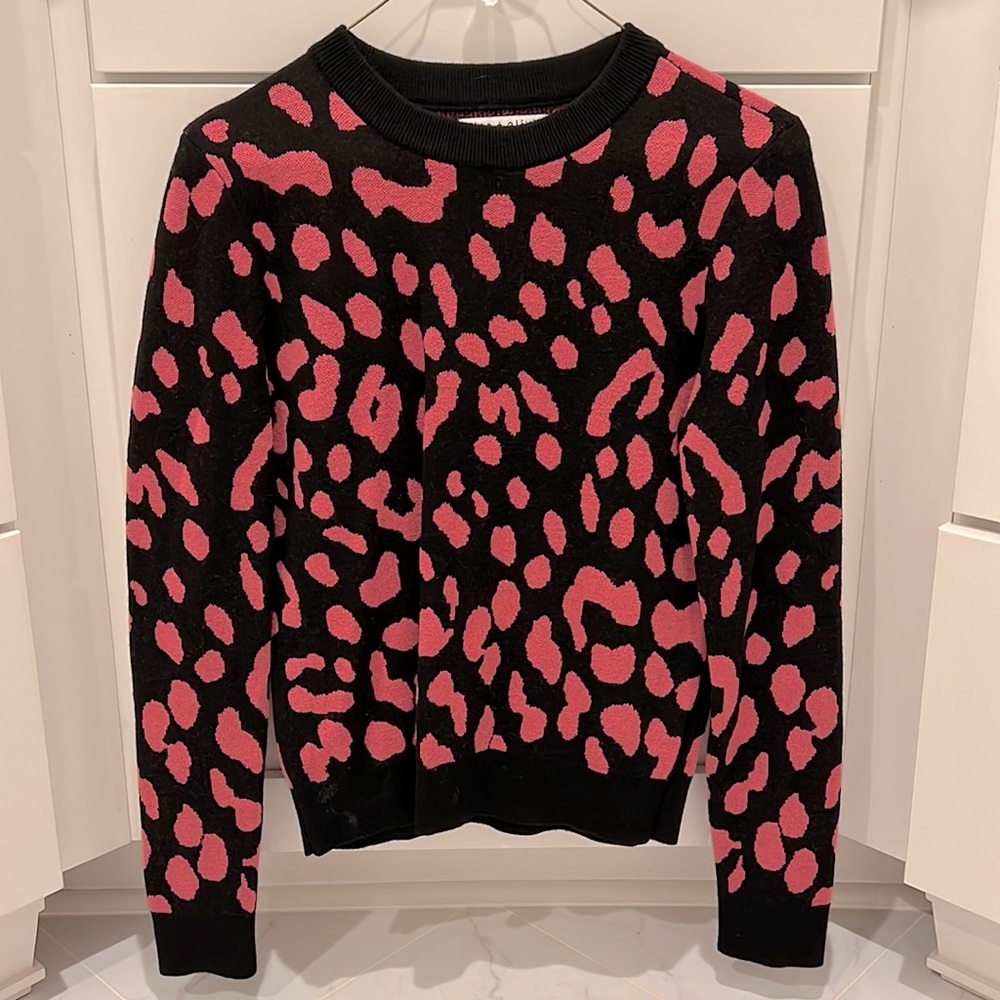 Alice Olivia size XS sweater
